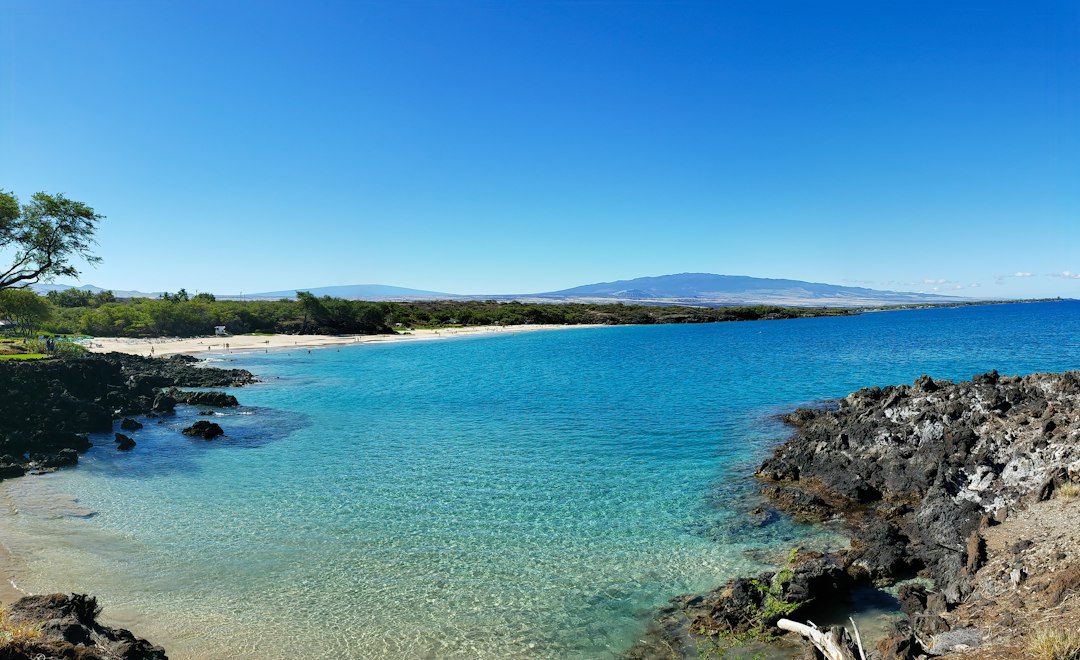 Clear water beside Hapuna Beach